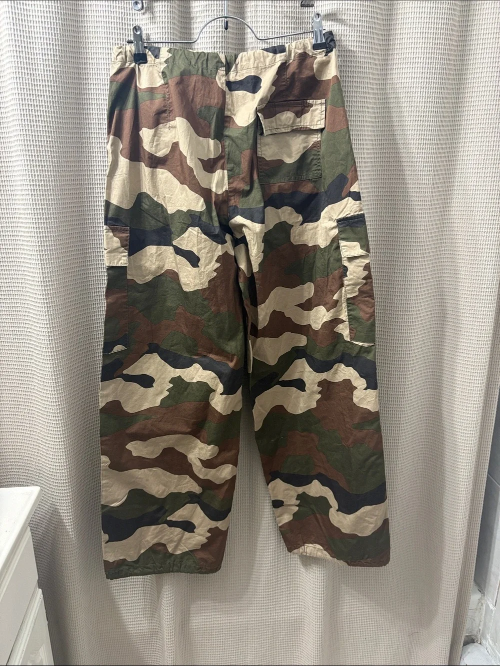 Good American Camo Zip-Front Cargo Pants in Green Brown Tan nwot - Picture 9 of 9